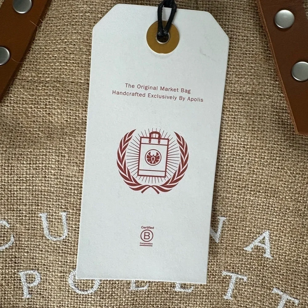 N/A nwt cucina